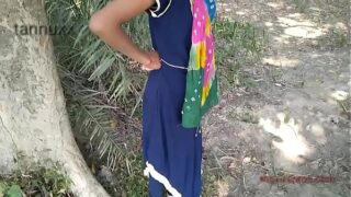 Aunty fucked by 19yrs old Indian teen Video