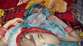 Desi Indian maid with owner pussy licked chudai porn video Video