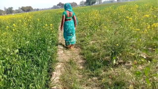 Indian Desi Mature Woman Hard Fucking Pussy In Outdoor By Boss Video