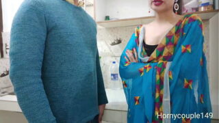 Indian telugu chudai video of red saree aunty Video