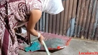 Indian Telugu wife amateur pussy licks boobs sucks and pussy fucked Video