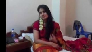 Rajban with her Girlfriend in hotel Video