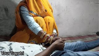 Rich ammayi ni bhaita petti dengadam xxx hindu sex film Video