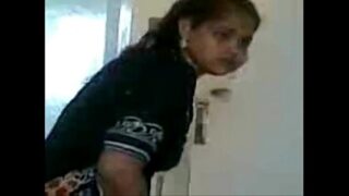 Telugu Hira Mandi group sex with Hindi audio Video